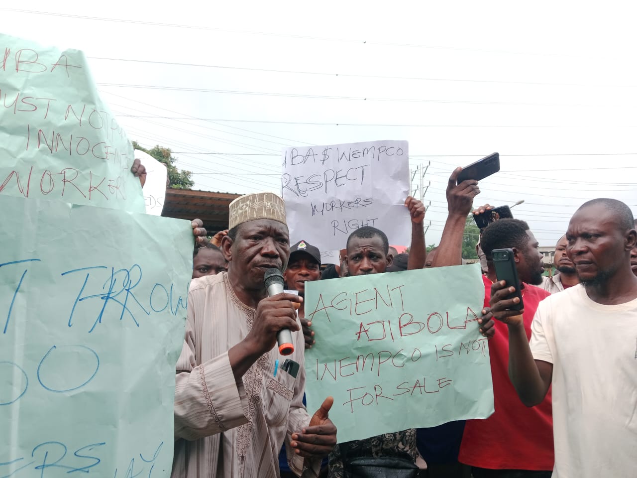 SEWUN Protests Alleged Dismissal of over 10,000 WEMPCO Workers, Seeks FG's Intervention |LAGOS EYE NEWS